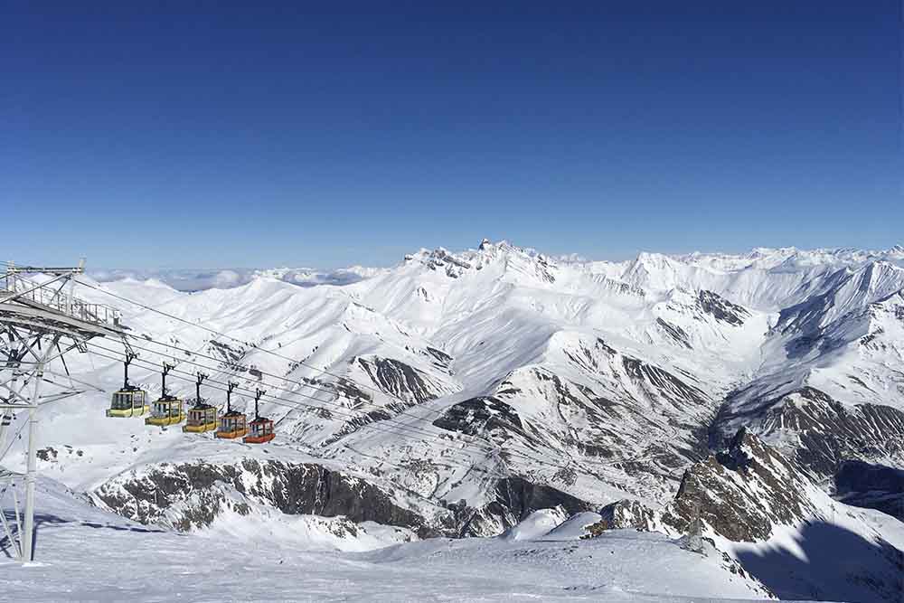 image1-destination-ecrins